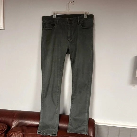 UNIQLO Cotton Blend Olive Green Elastic Waist/ Zip Front Jeans women's L - Picture 1 of 2